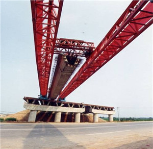 常規(guī)公路架橋機