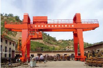 500噸雙梁造船門(mén)機(jī)